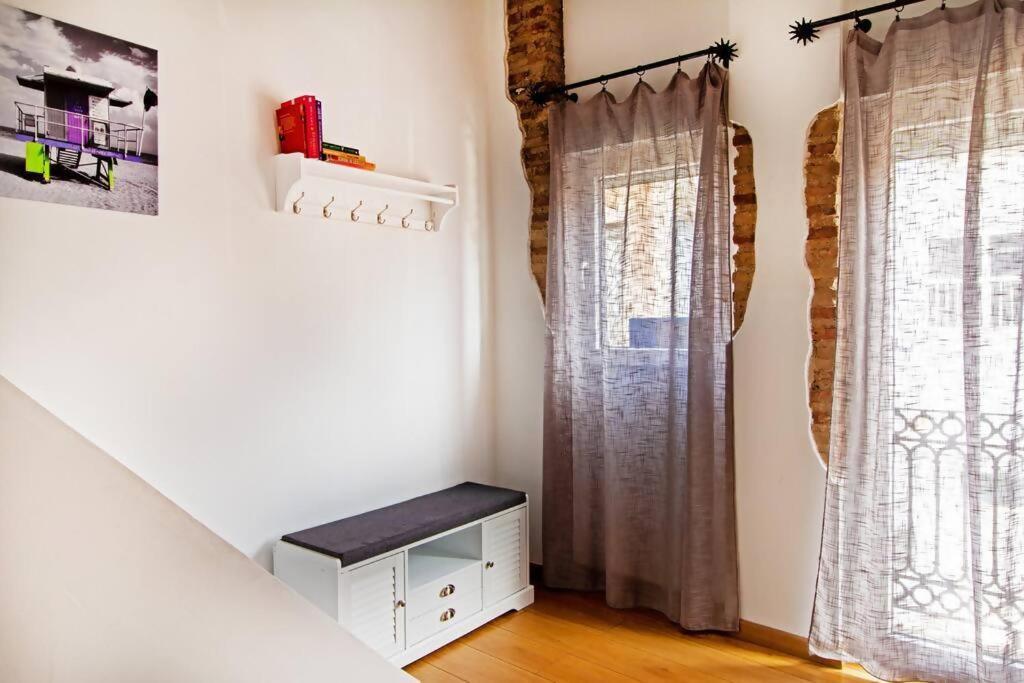 Apartamento Con Terraza Privada Cerca De La Playa Валенсия Экстерьер фото