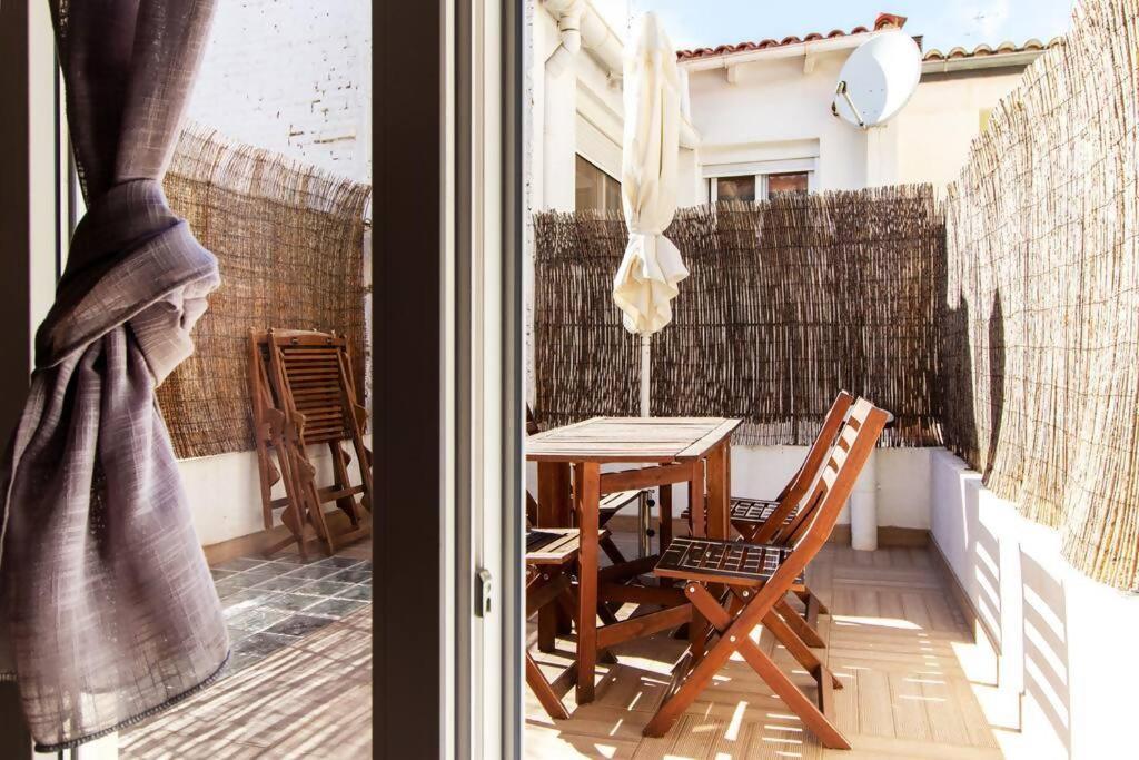 Apartamento Con Terraza Privada Cerca De La Playa Валенсия Экстерьер фото